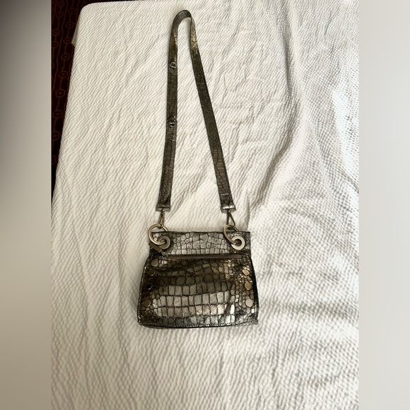 Hammitt leather silver metallic reptile crossbody bag zip closure - Picture 2 of 13